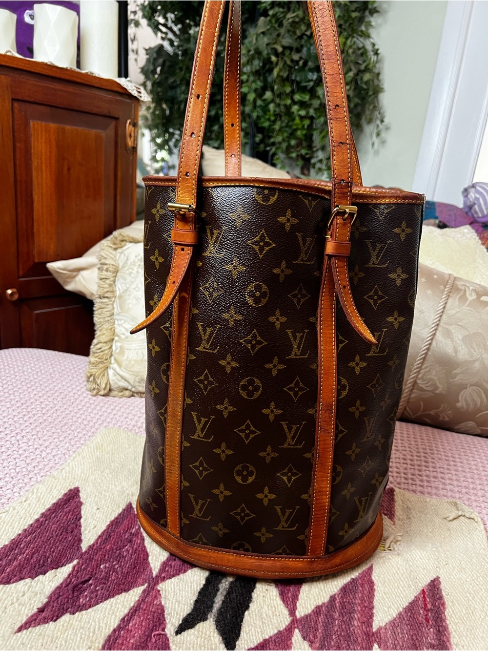 Louis Vuitton Vintage Monogram Bucket GM Shoulder Bag 2001 w/ Dust Bag